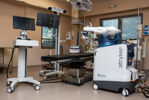 Robotic-Assisted Knee Replacements Now Available at NWOS